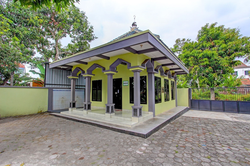 Super OYO 91748 Wisma Pkpri Purworejo 46/48