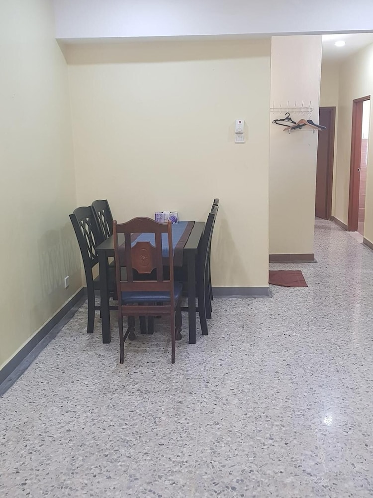 Maha Hotel 44/49