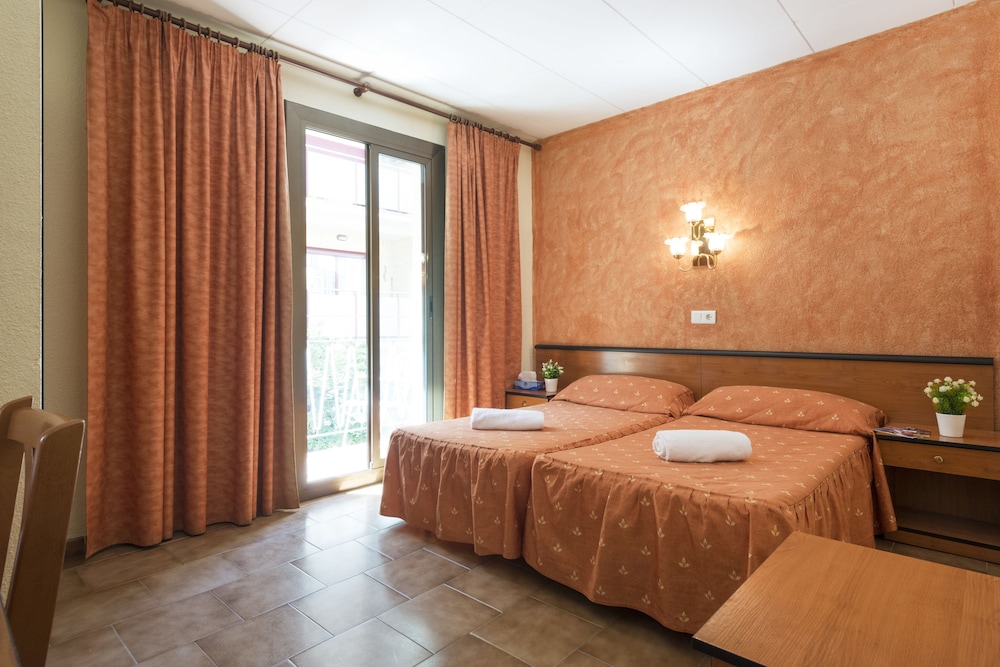 Hotel Marisol 14/50