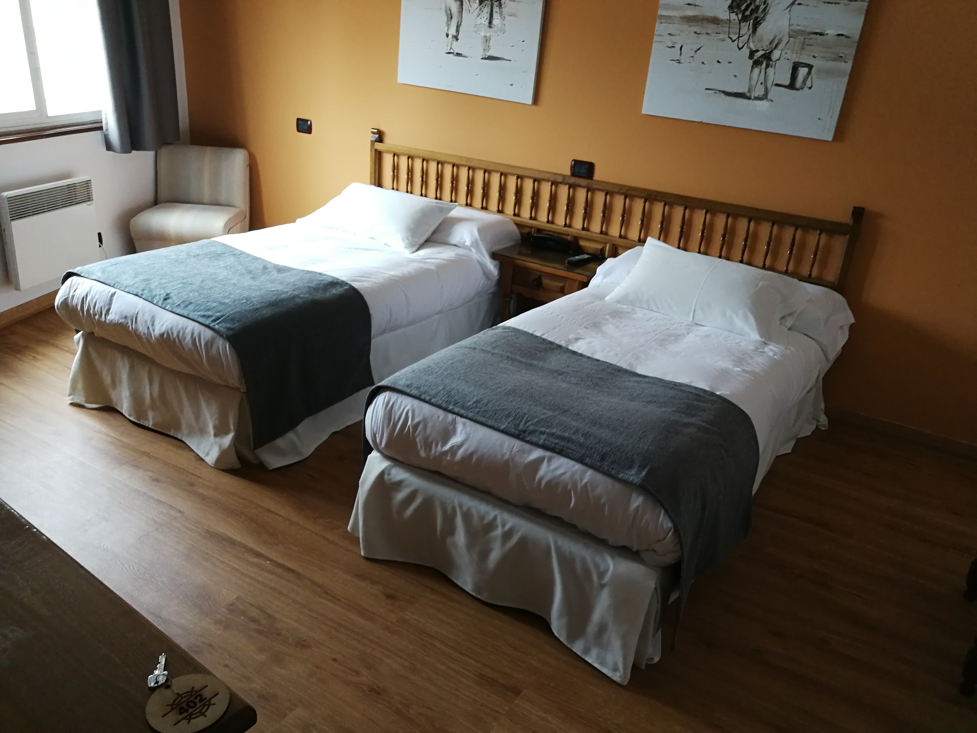 غرفة قياسية بسريرين منفصلين، La Marina Hotel 3/4