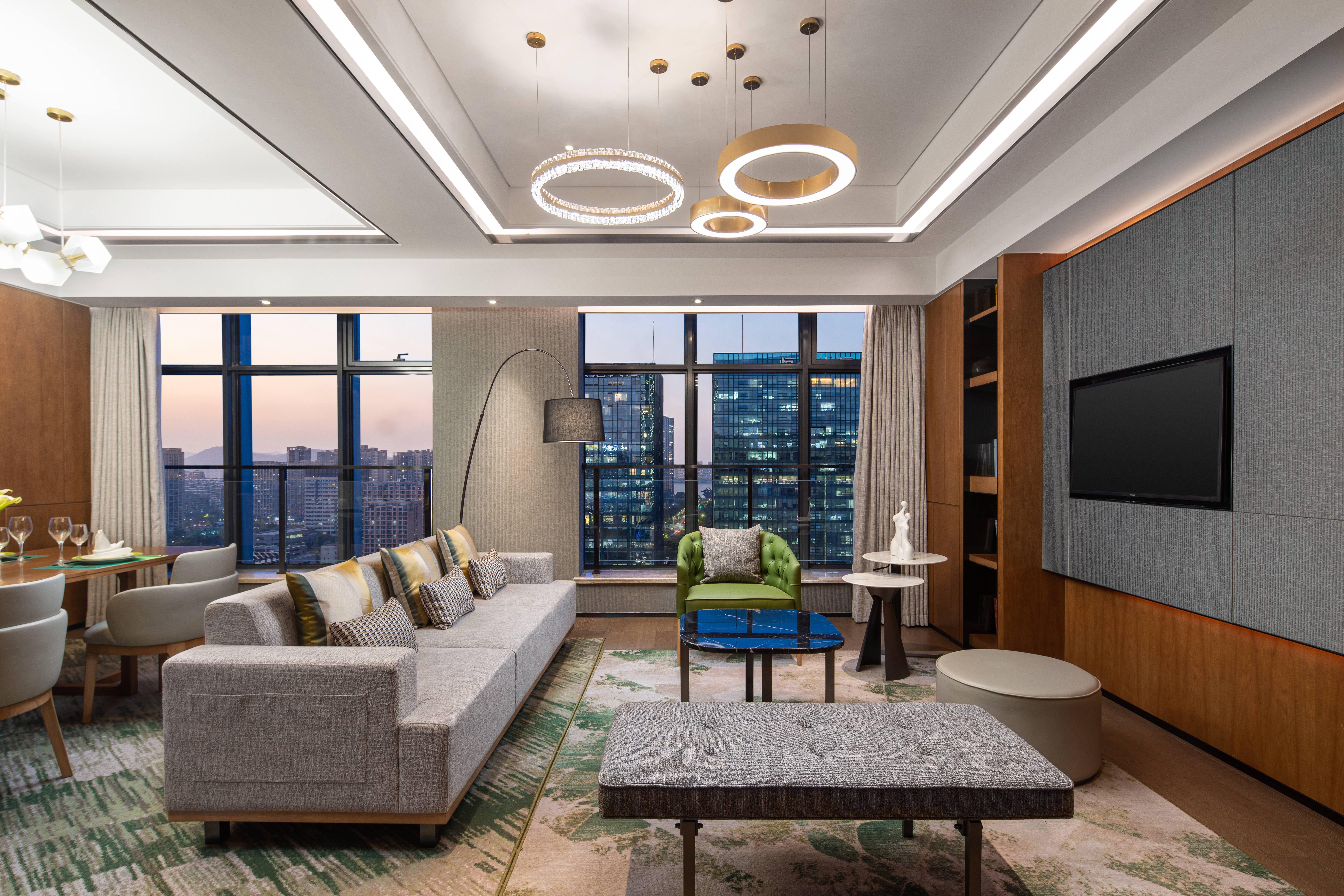 Holiday Inn Hangzhou Binjiang 36/56