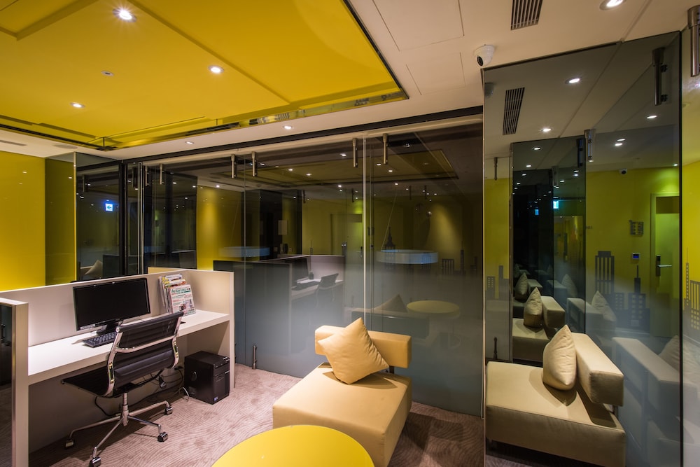 GREEN WORLD HOTEL ZHONGHUA 76/80