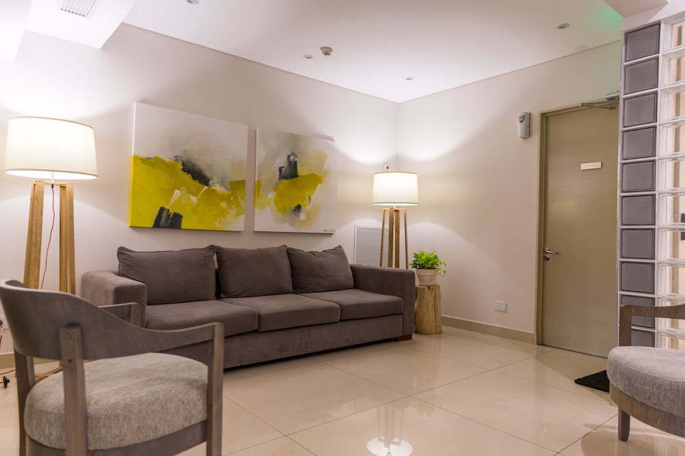 Howard Johnson Plaza by Wyndham Buenos Aires 24/34