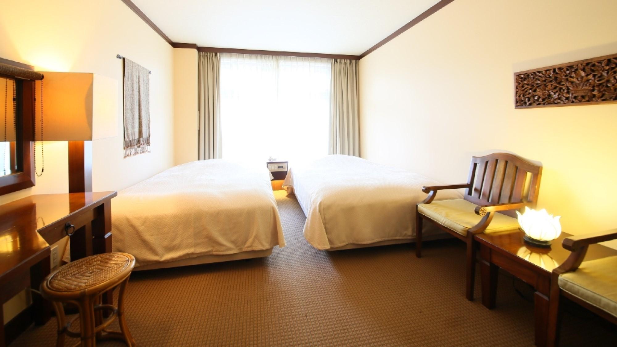 Western, Standard, Twin Beds, Mountain View, Pet Friendly, Oriental Building