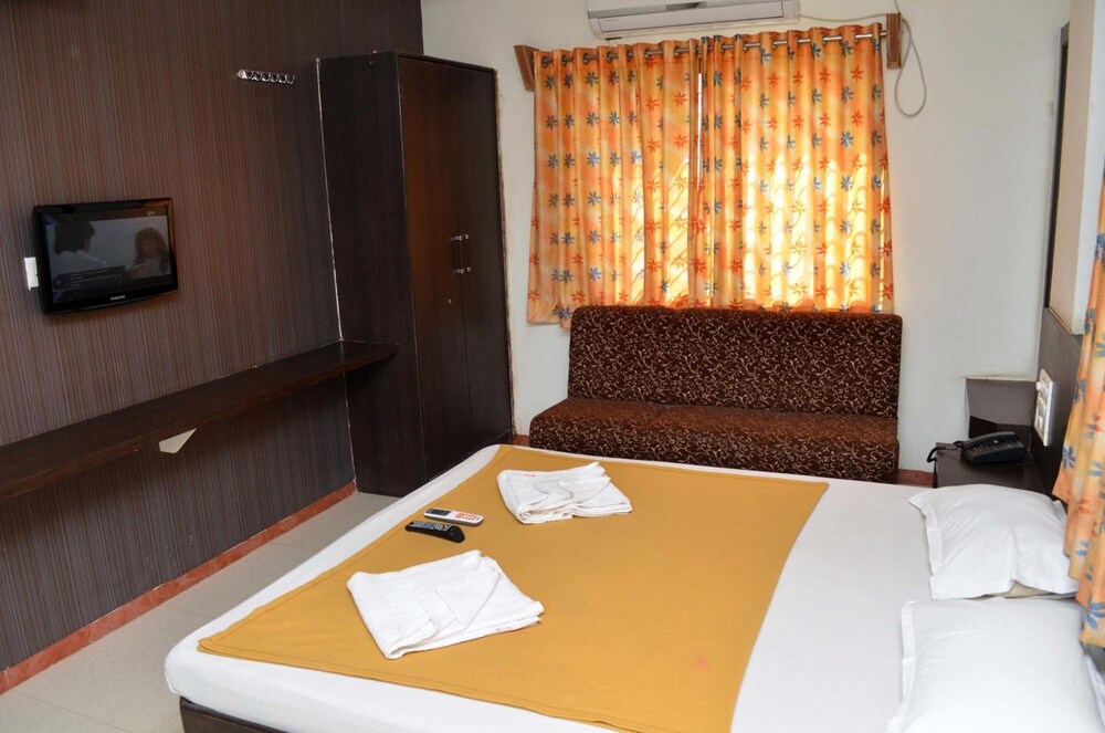 Hotel Sai Kamal 21/57