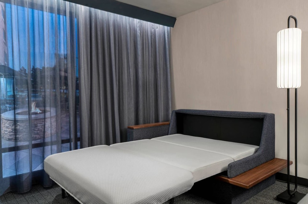 Courtyard by Marriott Richmond Scott's Addition 10/31