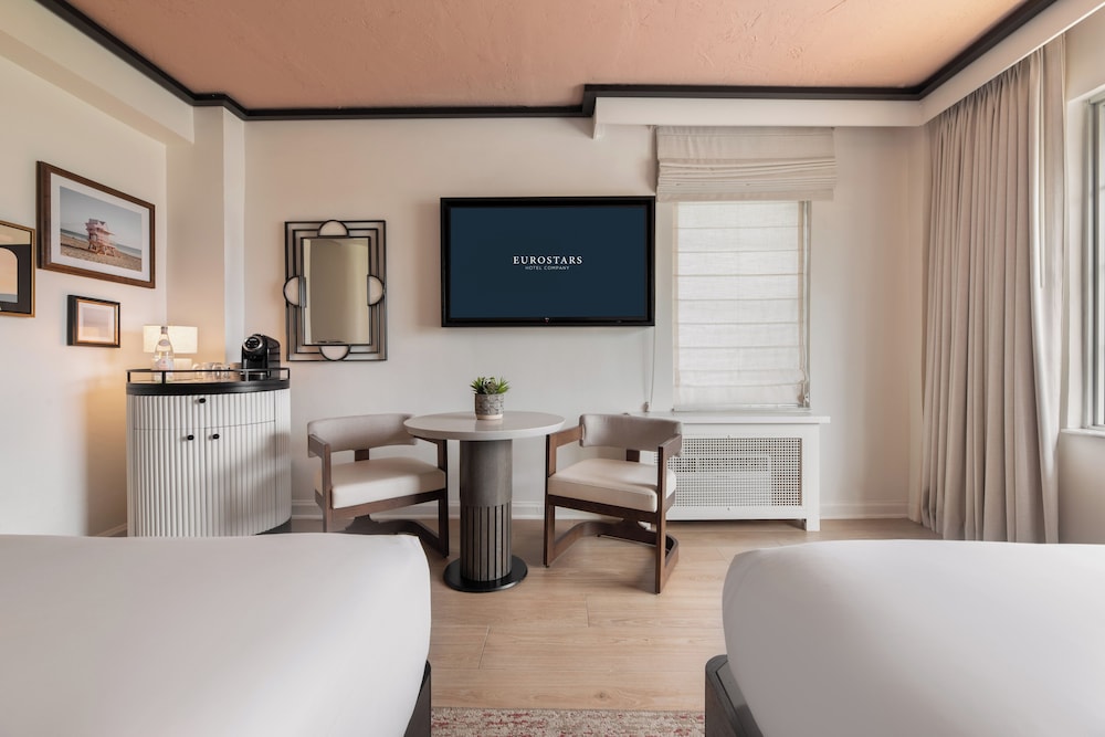 Family, 2 Double Beds, Eurostars Winter Haven 6/7