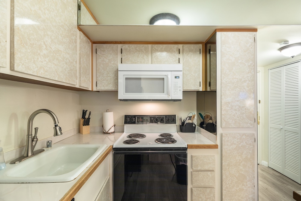 2BD2B Apartment Stay Together Suites 976 55/64