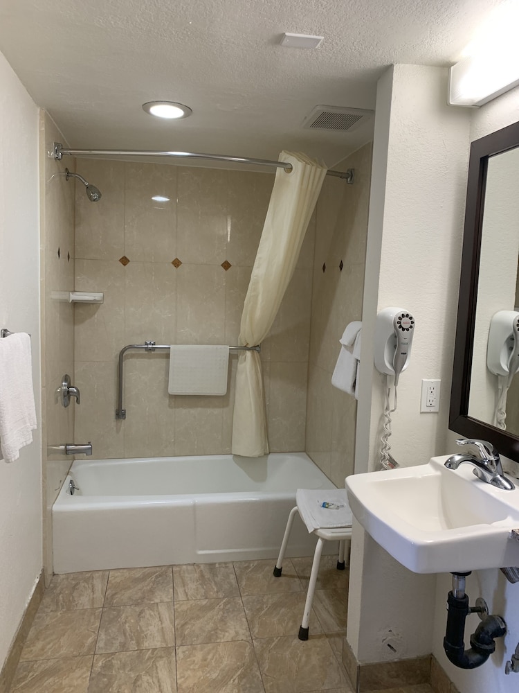 Glenridge Inn Glendale Pasadena 11/33
