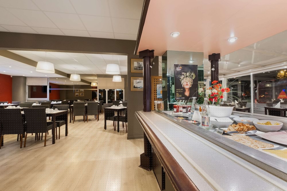 Comfort Hotel Lille L'Union 33/53