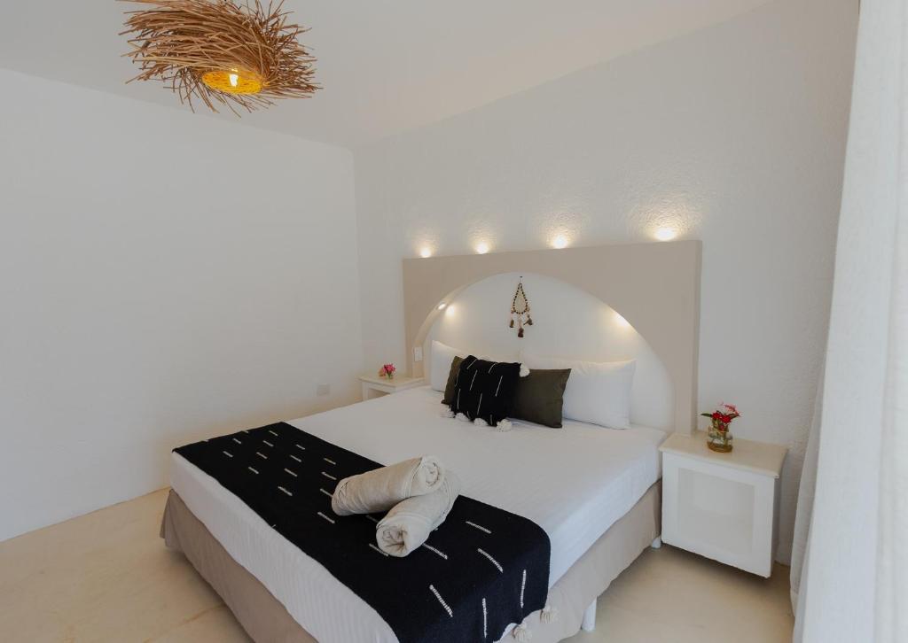 Room, Double Bed, Sea View