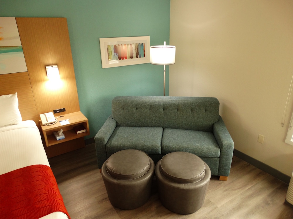 Best Western Plus Executive Hotel 28/37