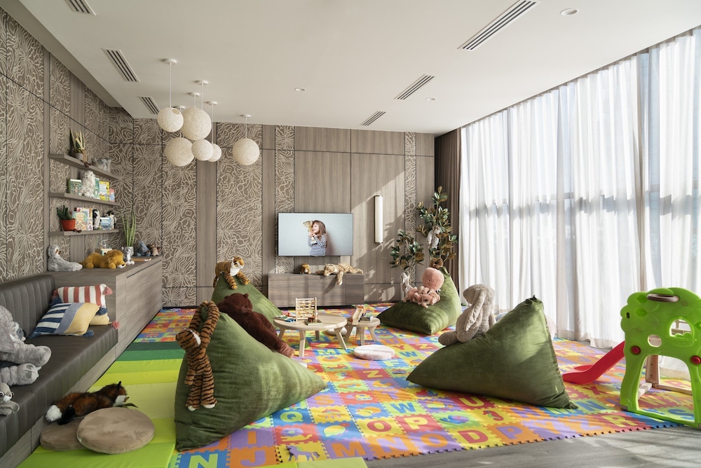 Ascott Embassy Sathorn 34/49