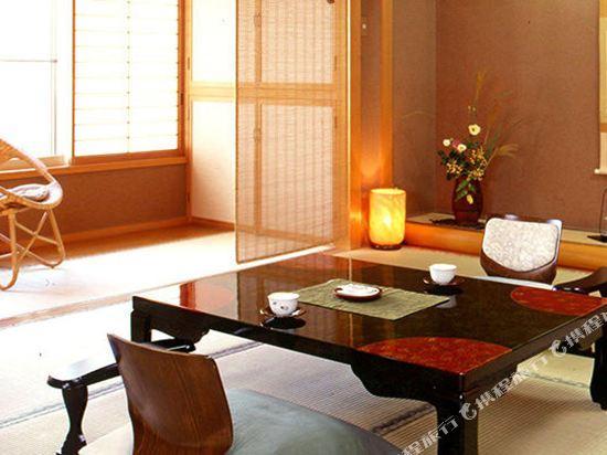 Kappo Ryokan Satsuki 10/12