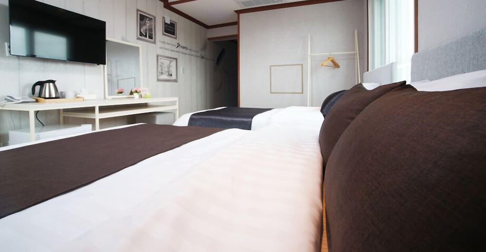 SEONGSAN AQUA BEACH HOTEL 25/42