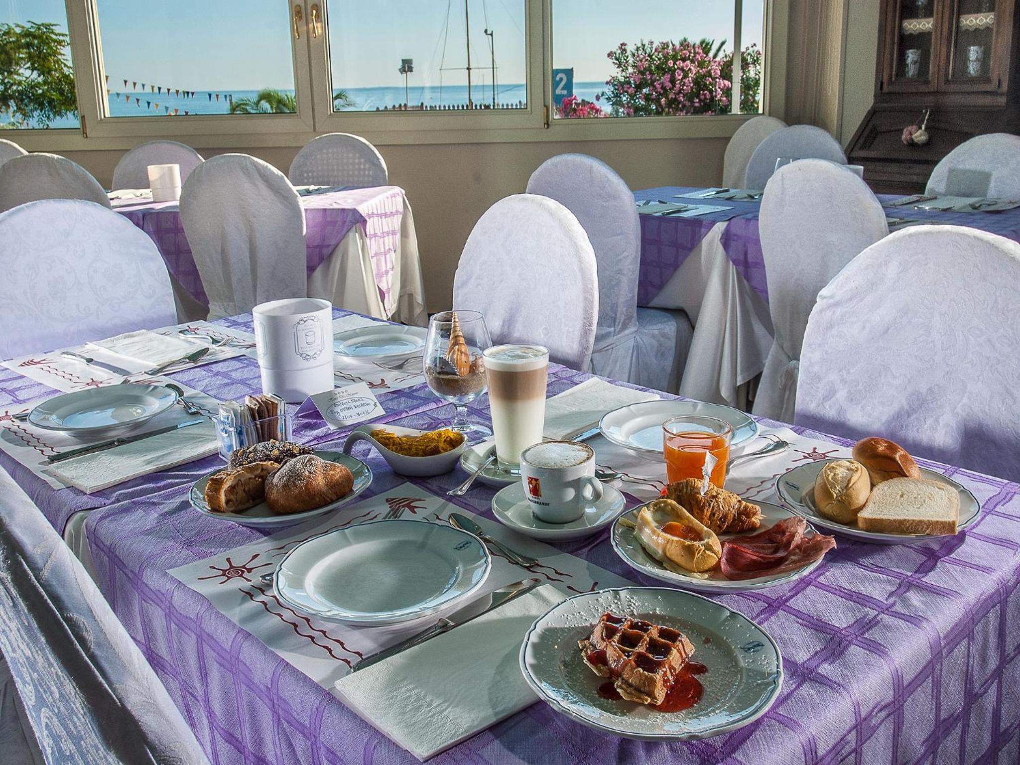 Des Nations Sul Mare Hotel 32/50