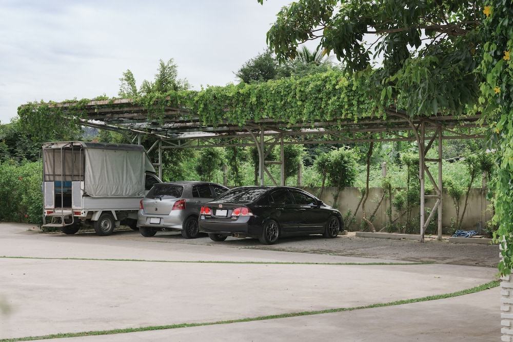 Villa La Flora Kanchanaburi 41/49