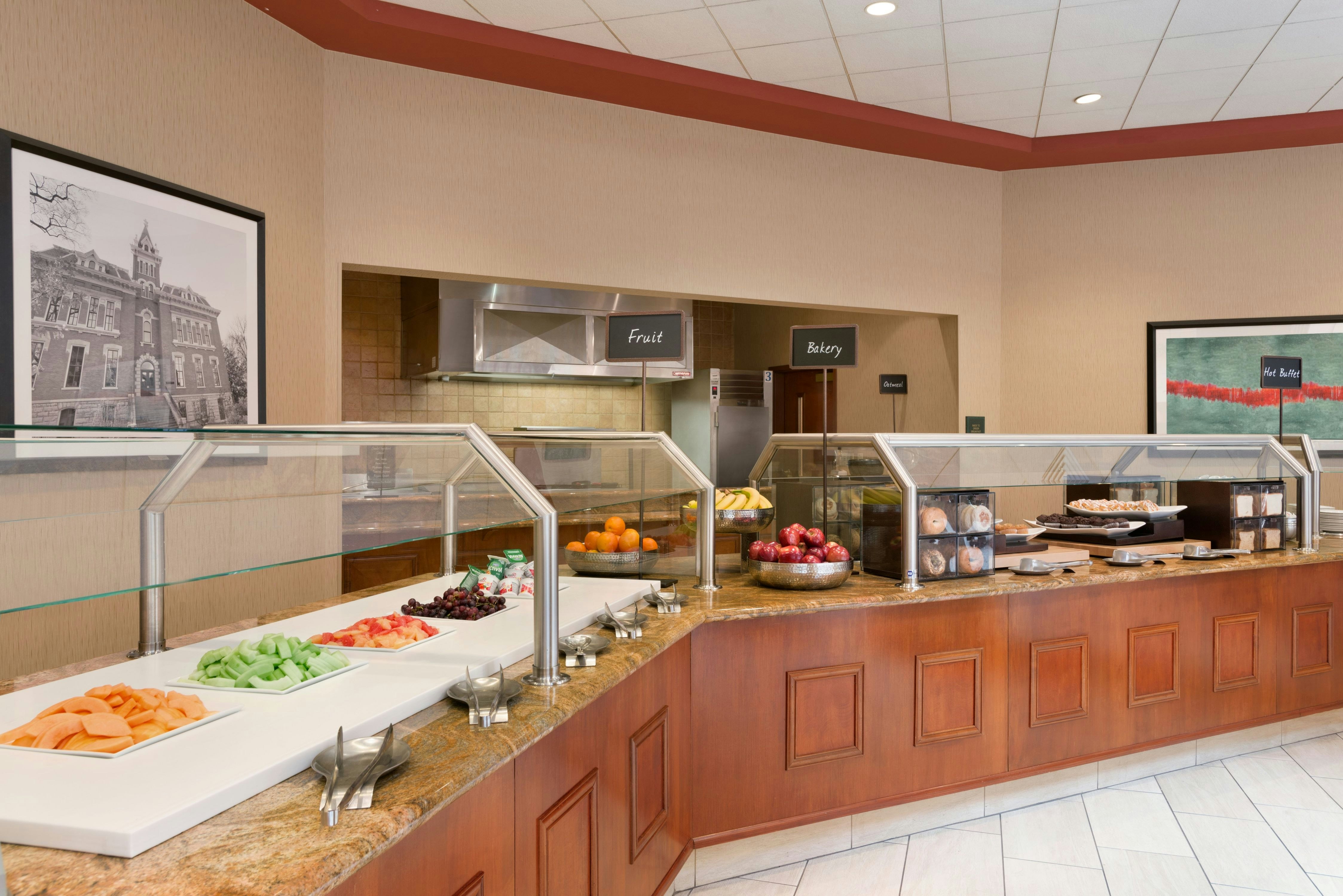 Embassy Suites by Hilton Franklin Cool Springs 27/75