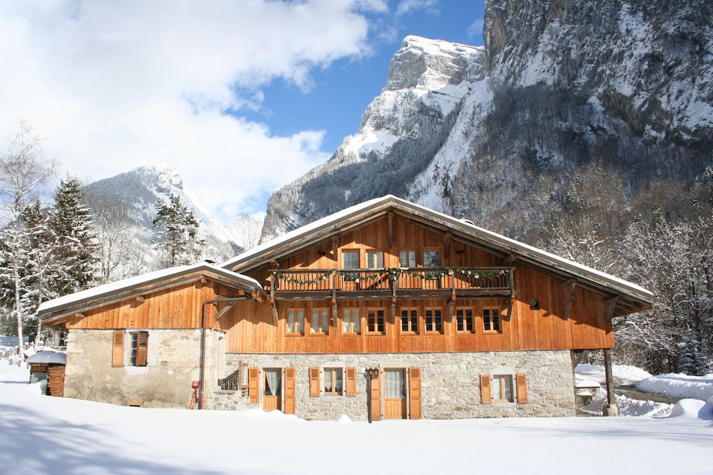 Hotel Spa Neige Et Roc Samoens 1/77