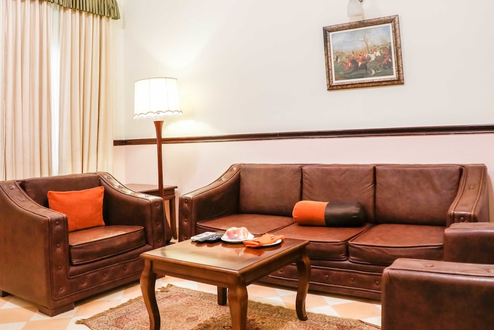 Chambers Mahabaleshwar A Club Mahindra Associate 30/58