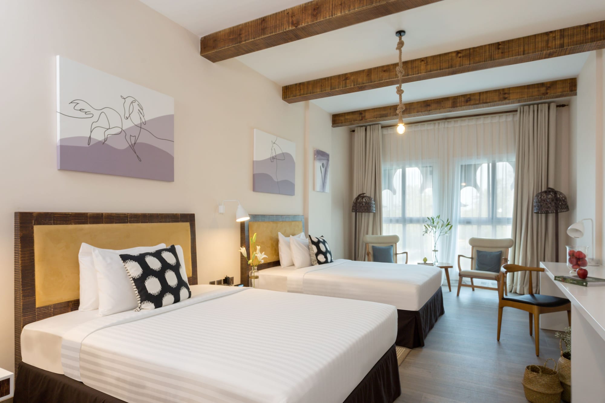 Gallery, Triple, 2 Queen Beds