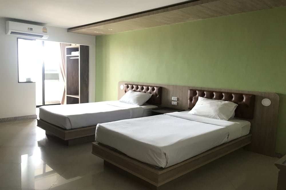 Lopburi Residence Hotel 23/46