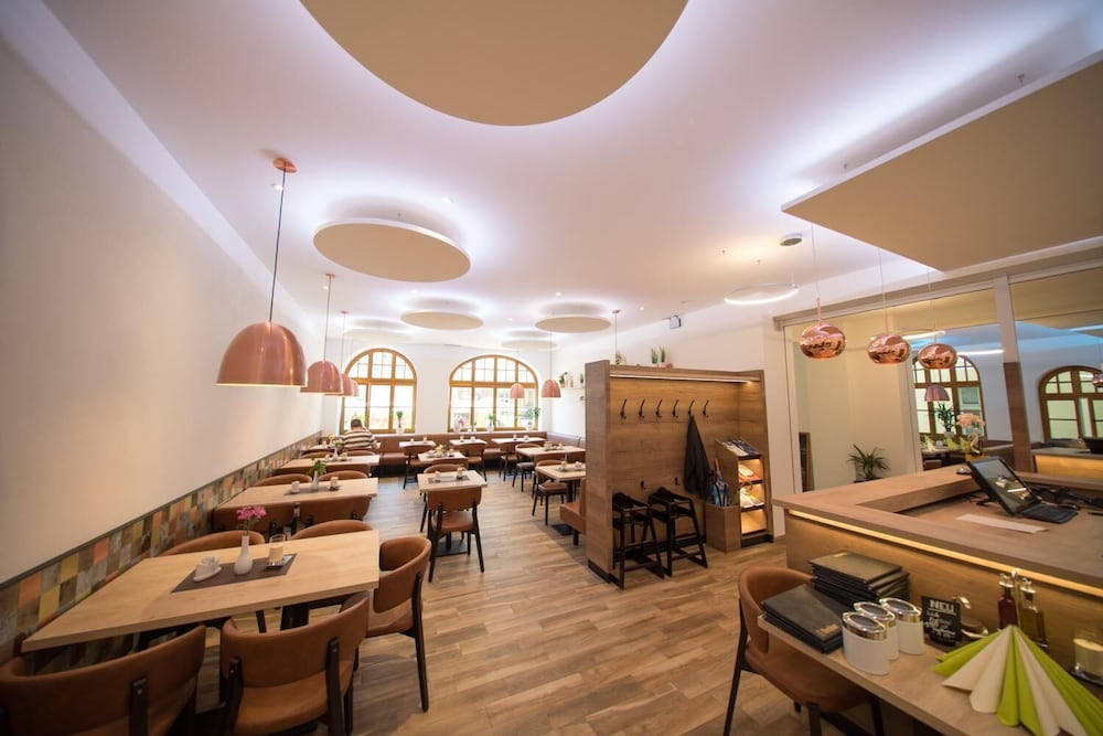 Hotel Restaurant Piazza 41/50