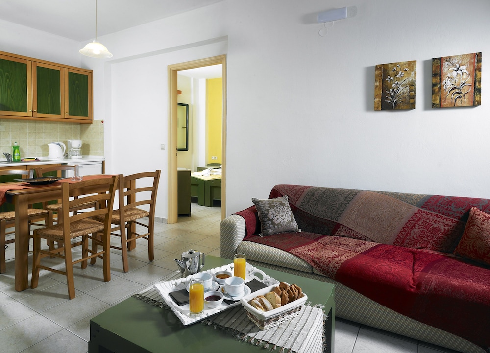 Erivolos Hotel Apartments 15/36
