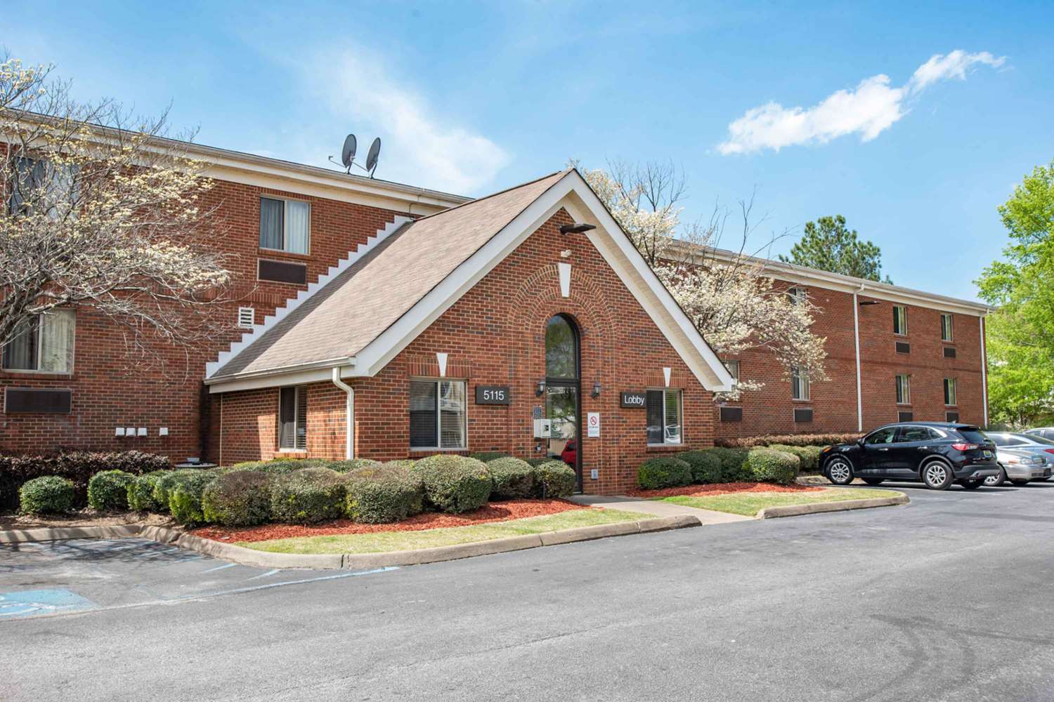 Suburban Studios Montgomery East I-85 2/16