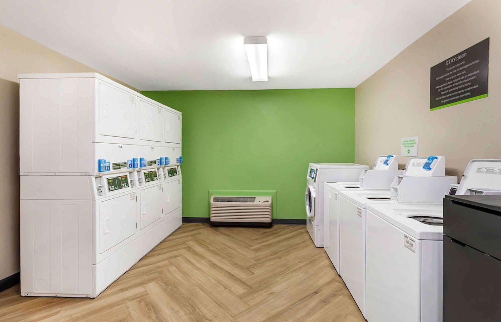 Extended Stay America - Asheville - Tunnel Road 33/38