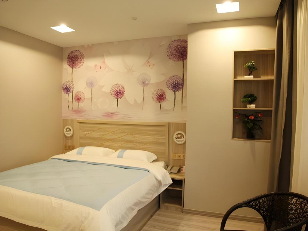 Shell Nanjing Yuhuatai District Meishan Town Wanghai Pedestrian Street Hotel 8/16