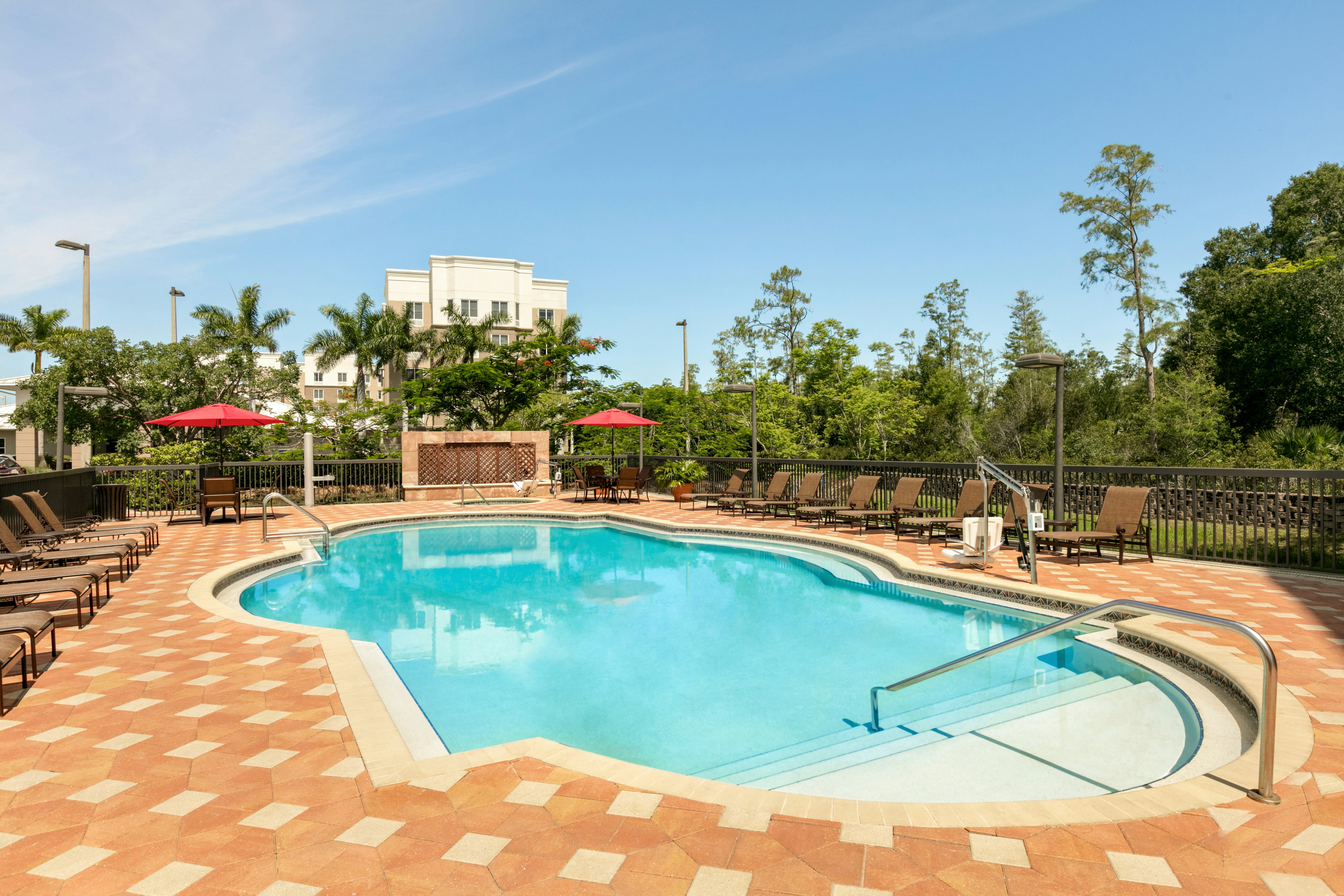 Hilton Garden Inn Fort Myers Airport/FGCU 11/36