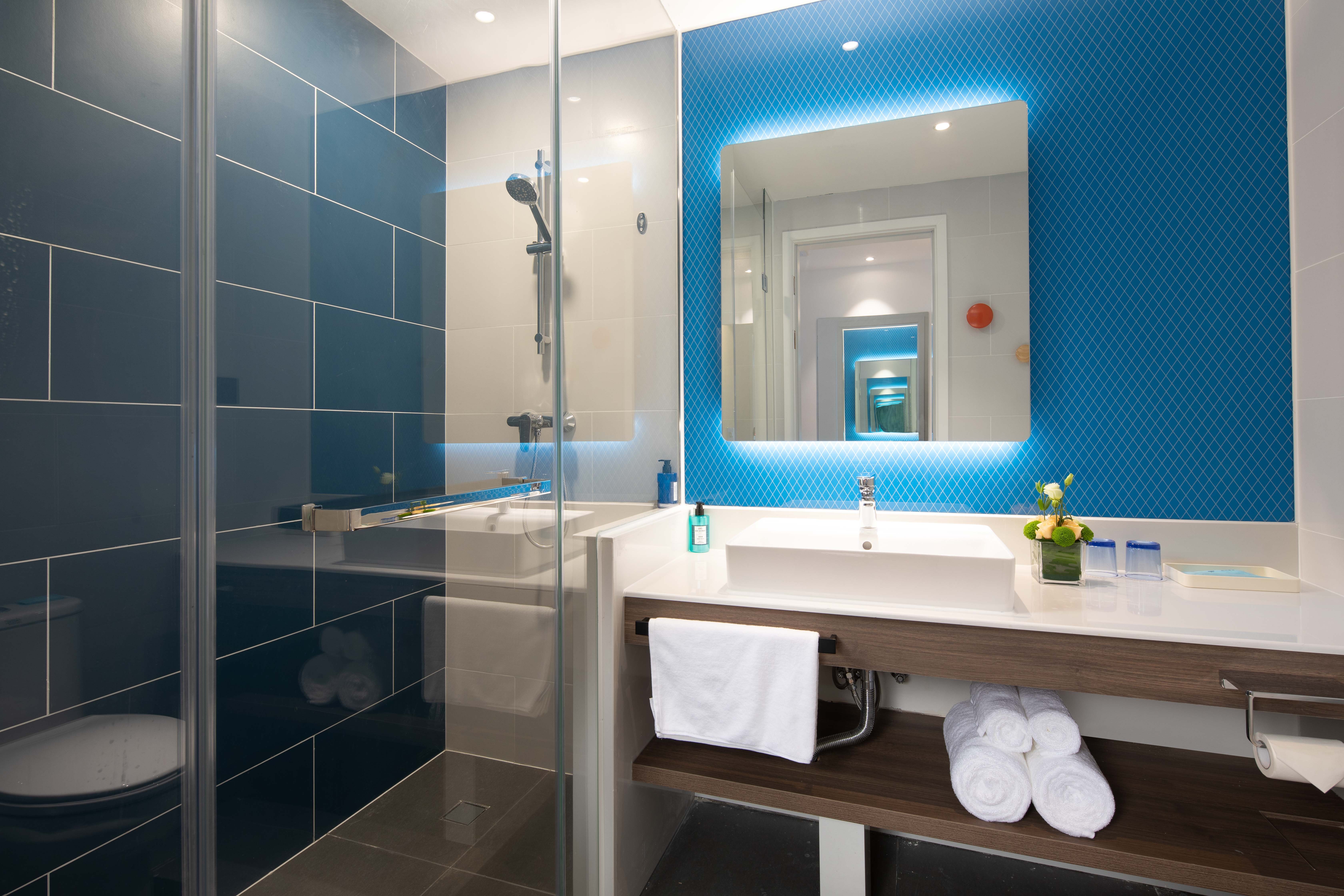 Holiday Inn Express Chengdu Wuhou New City 50/50