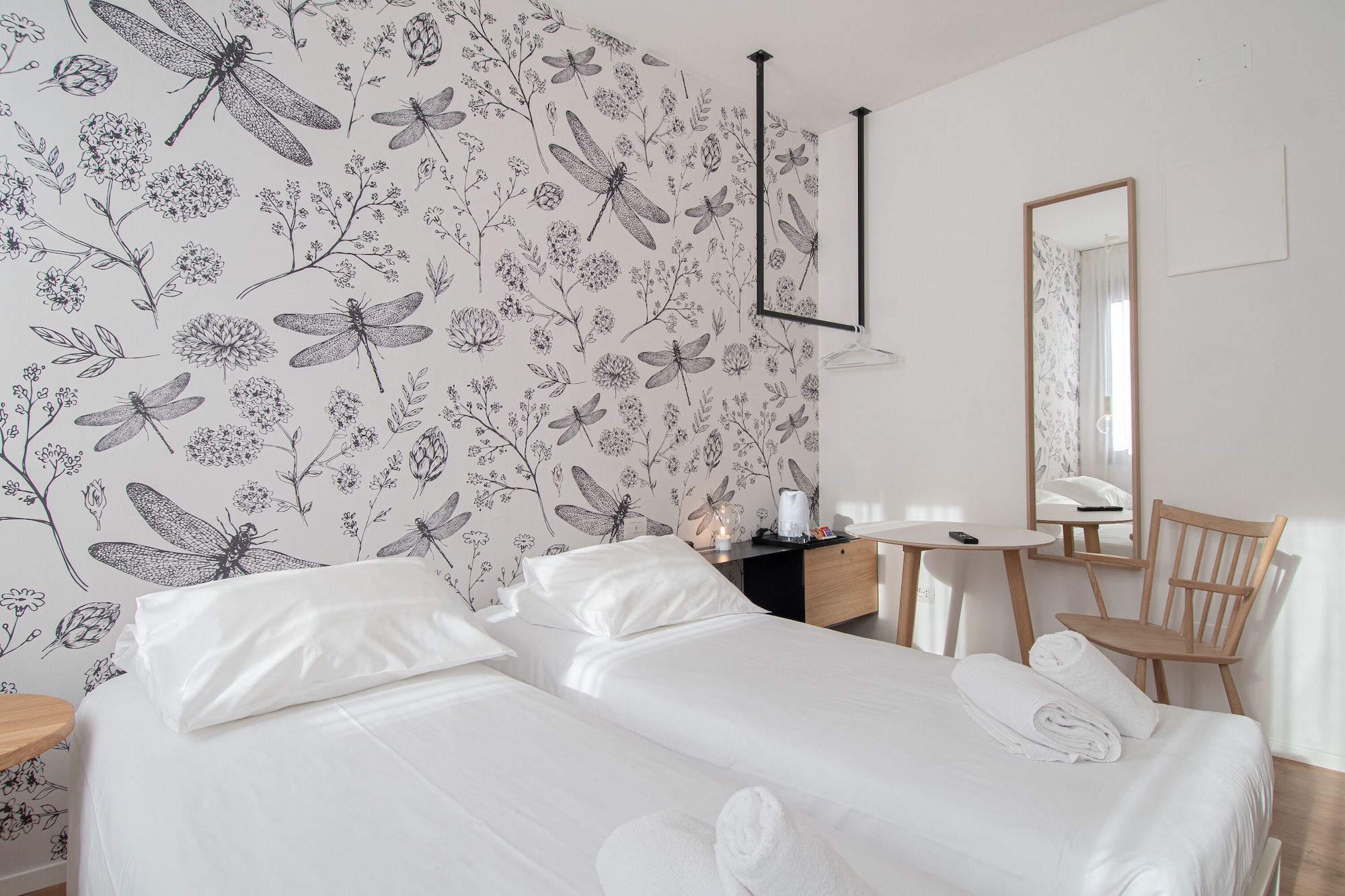STANDARD, DOUBLE OR TWIN BED