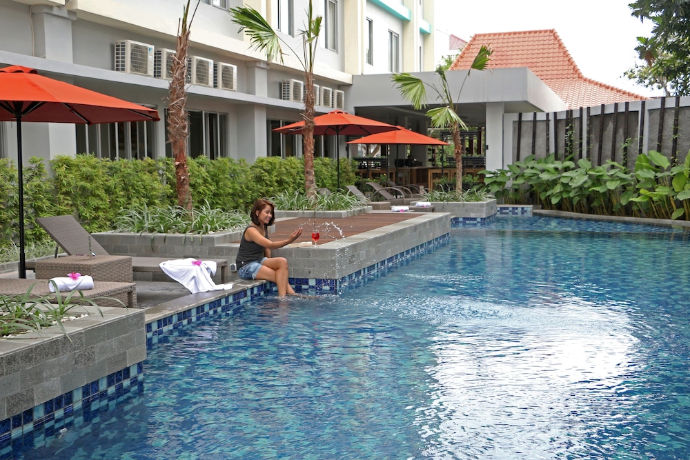 Burza Hotel Yogyakarta 8/49
