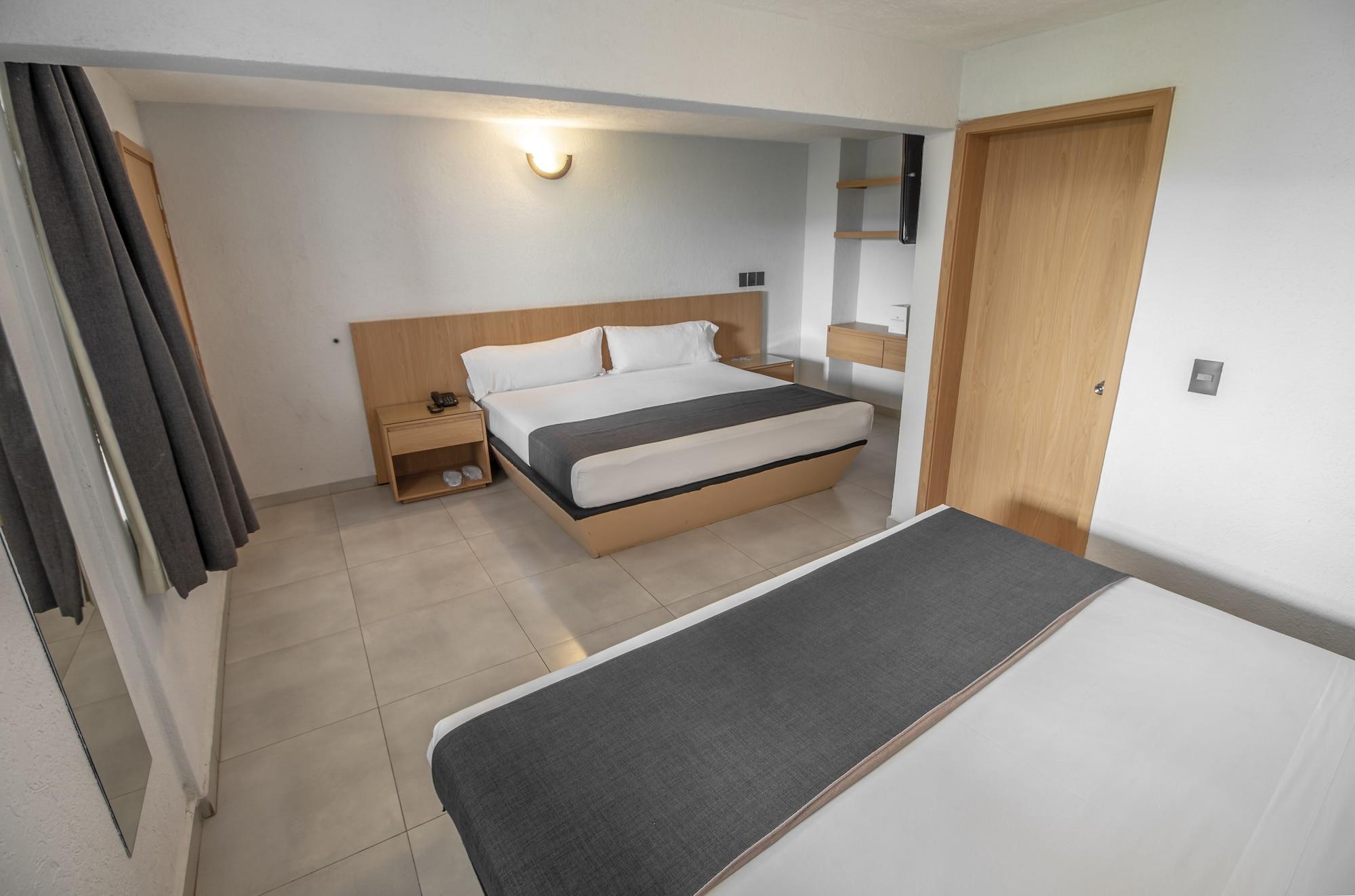 Hotel Emperador 18/55