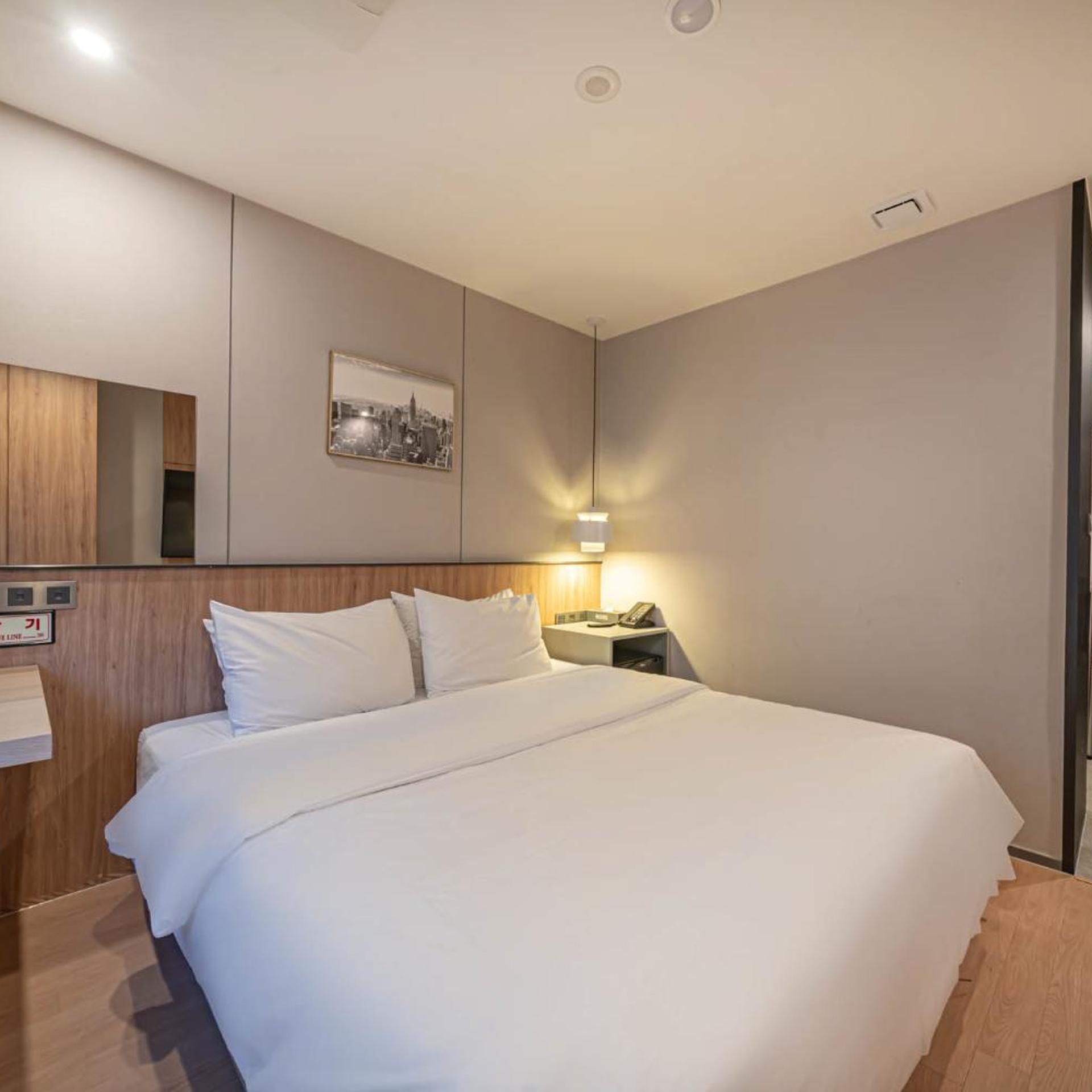 Gwangalli Gray 193 Hotel 15/50