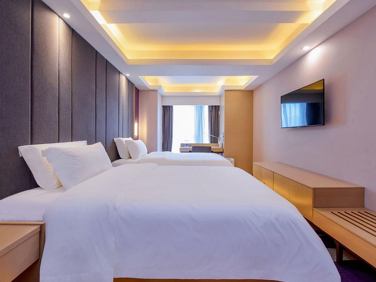 Superior, Twin Beds