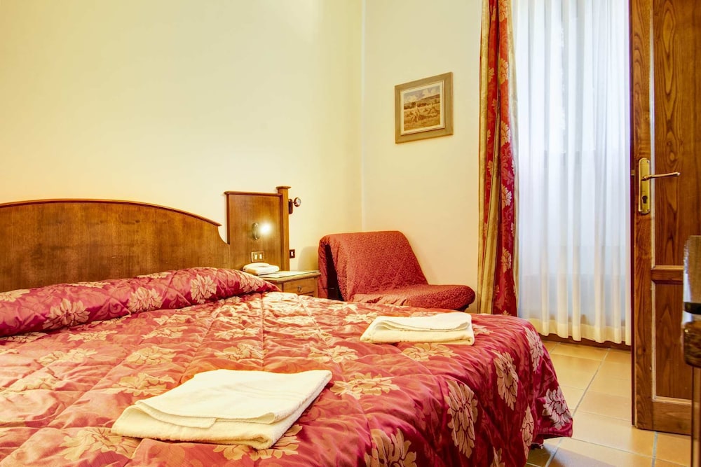 Albergo Villa Rioddi 5/50