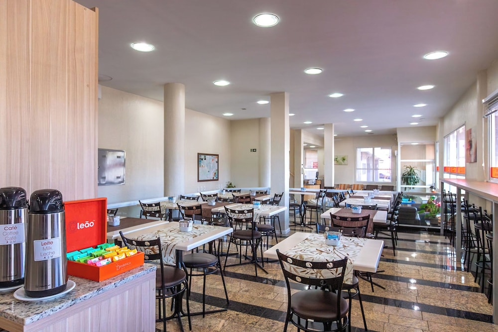 Hotel Express Canoas 43/53