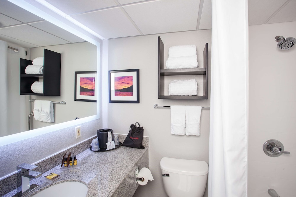 Best Western Plus Sun Canyon 20/43