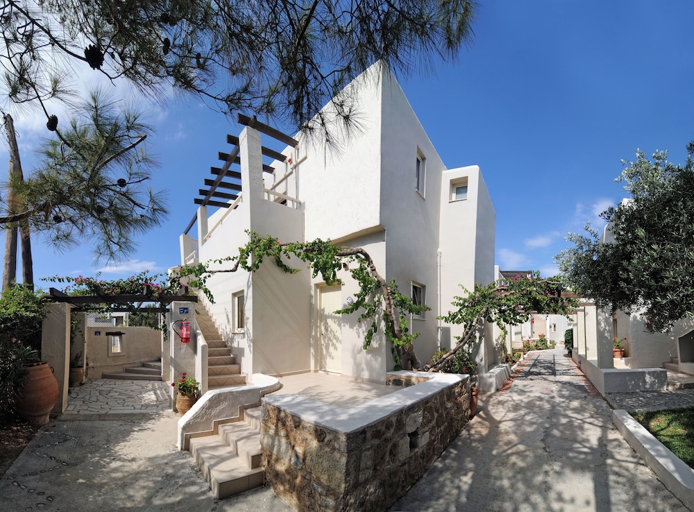 Ourania Apartments 27/63