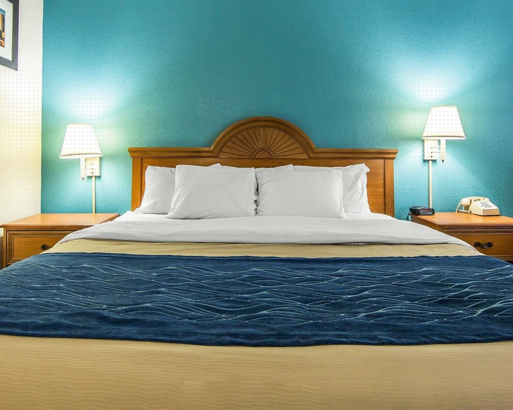 Quality Inn & Suites Circleville 25/53