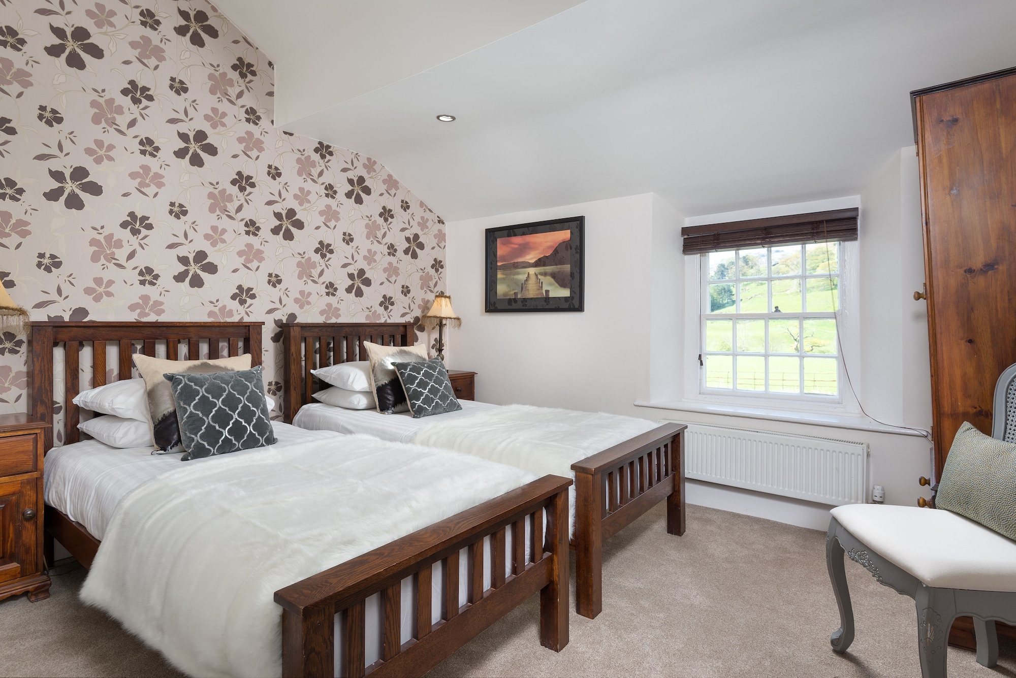 Room, Twin Beds