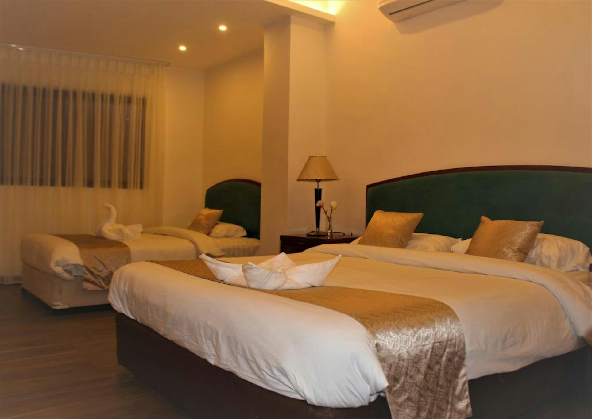 MerryLand hotel Amman 12/19