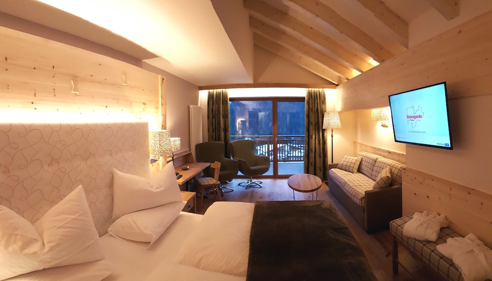Hotel Cesa Tyrol 42/71