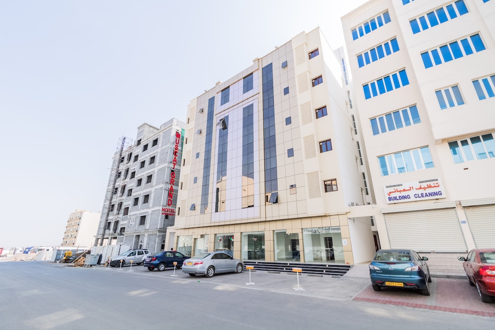 Super OYO 106 Muscat Grand Hotel Apartment 19/21