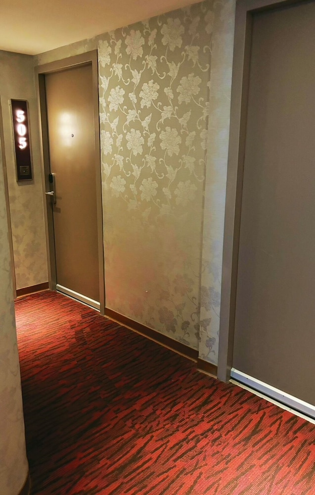 HopeCity Minsheng Hotel 28/44