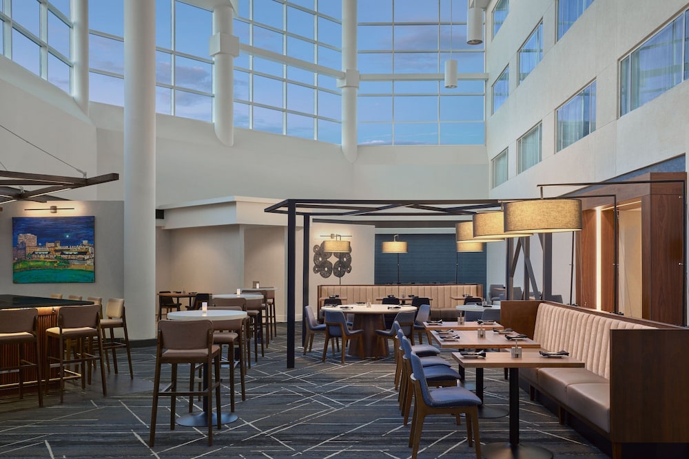 restaurant cafeteria