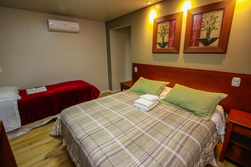 COMFORT, MULTIPLE BEDS
